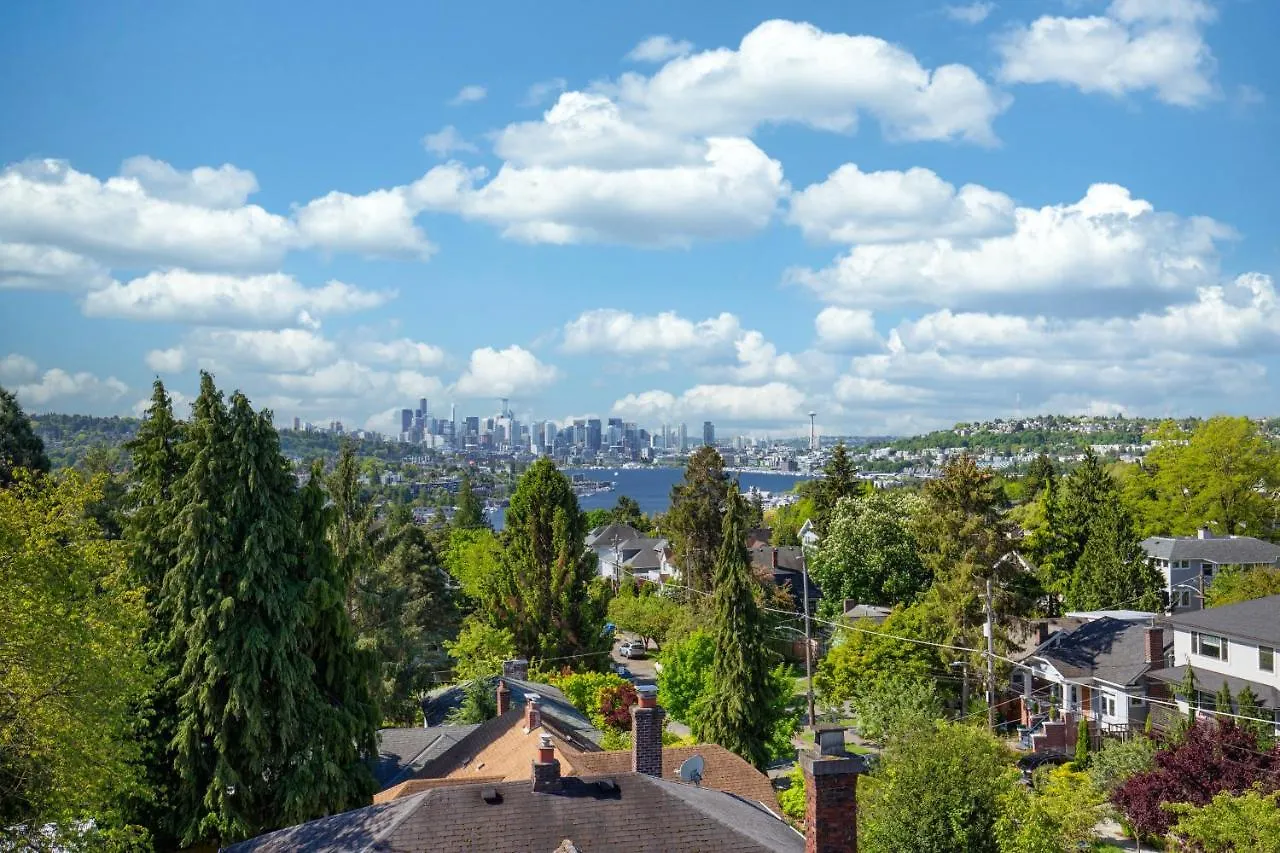 Rooftop Patio With Waterview, Private Garden & Grill 3Br 3Ba- Modern Cityscape Seattle 0*,  Amerikai Egyesült Államok